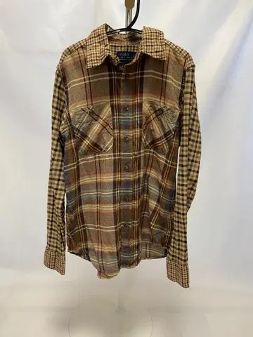 체크 무늬 긴팔 셔츠 브라운 계열