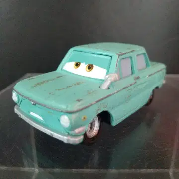 마텔제 카즈 [ 페트로프 트란코프 ]