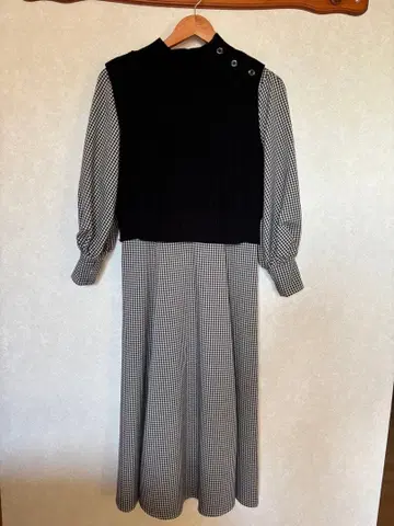 [ 2SET ] 케이블 베스트 x 퍼프 슬리브 원피스