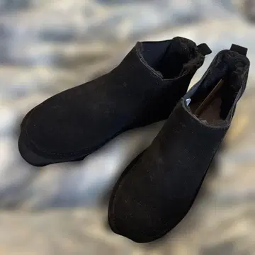 블랙 사이드 고어 어그 부츠 스웨이드