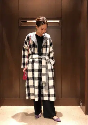 빔즈 체크 무늬 롱 코트 벨트 포함 새상품급