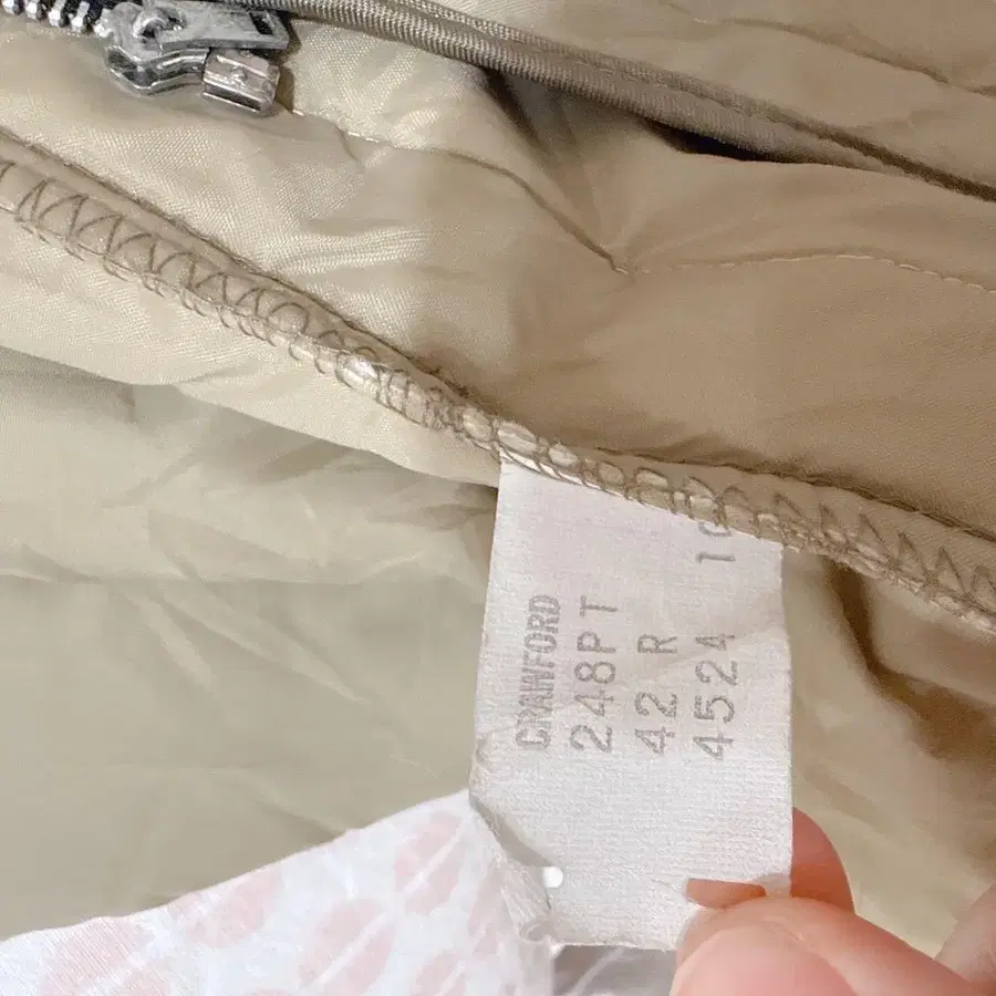 4번째 상품 이미지