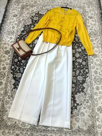 유나이티드 애로우즈 가디건 & 와이드 팬츠 세트 새상품과 새상품급