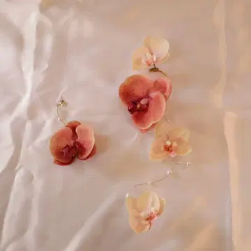 [ 새상품급 ] EMULE 플라워 이어커프&귀걸이