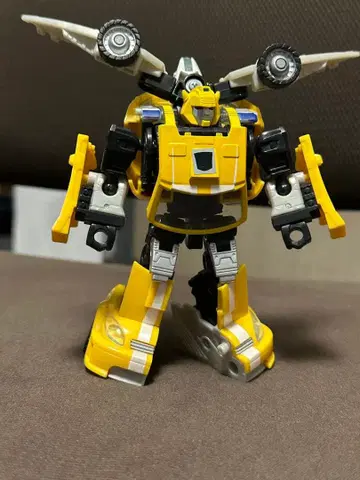 트랜스포머 클래식 범블비