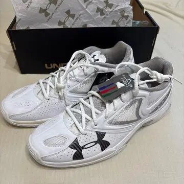 [ 미사용 새상품 ] Under Armour 트레이닝 슈즈 29cm
