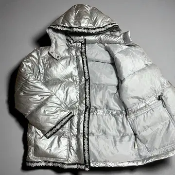 먼싱웨어 다운 자켓 파이핑 후드 탈부착 M 남성용 은색