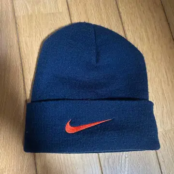 Nike 네이비 니트 모자