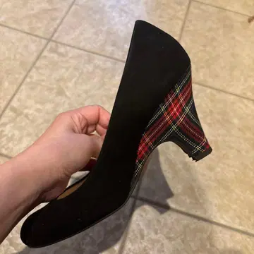 힐 체크 무늬 펌프스