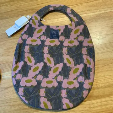 미나 페르호넨 에그 백