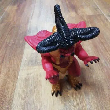 카오스 파라 스탄 2001 울트라 괴수 빨간색 블랙 골드