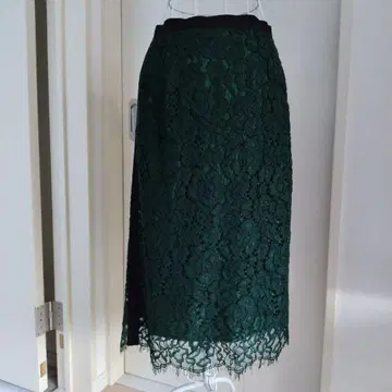 아도니시스 다크 그린 레이스 타이트 스커트