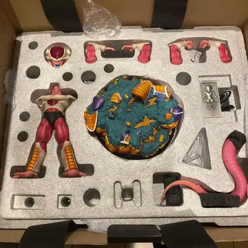 드래곤볼 레진 키트 애니메이션 프리저 1번 복권 피규어 제1형태