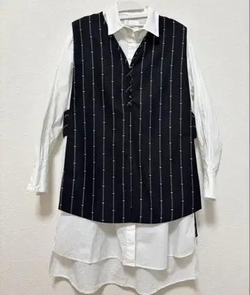 AMERI 아메리빈티지 로고 스트라이프 베스트 셔츠 세트