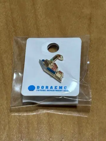 미래 백화점 한정판 데코레이션 핀 배지