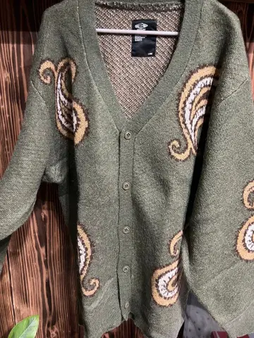 새상품 CHALLENGER 페이즐리 무늬 니트 가디건 L 사이즈