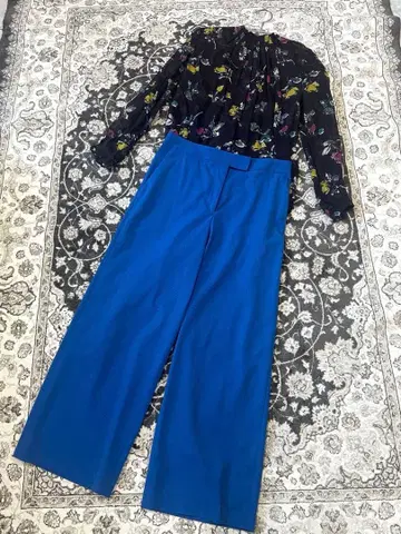 투모로우랜드 컬렉션 실크 블라우스 & 팬츠 세트 36