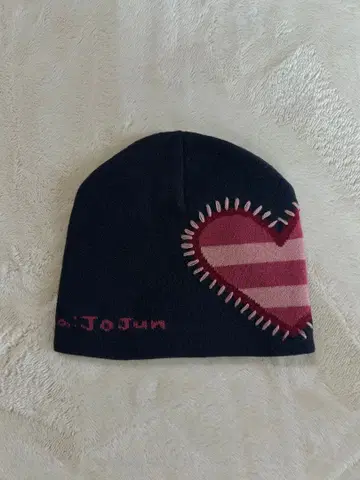 TINA JOJUN 스티치 오리지널 패턴 비니