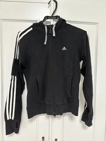 adidas 블랙 풀 집업 후드티 여성용 M 사이즈