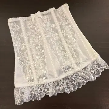 세모아 브라이덜 이너 프릴 장식