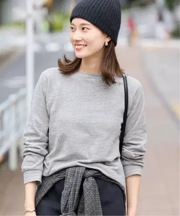 FRAMeWORK NEW 슬라브 베어 풀오버 25AW