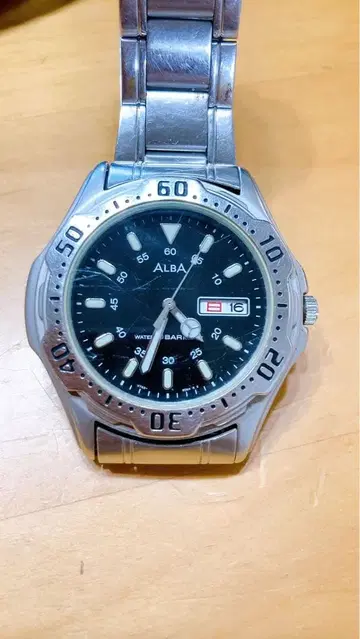작동품 SEIKO ALBA 다이버즈 손목시계 V743-8B60