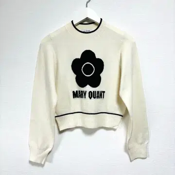 마리콴트 릴리 브라운 콜라보 니트 울 화이트