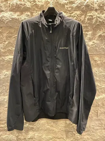 새상품급 Montbell 윈드브레이커 블랙