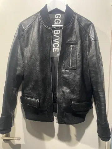 Golden goose 가죽 자켓 XXS