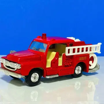토미카 단디 No. 45 이스즈 TXD23F 펌프 소방차 일본제