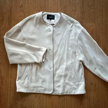 아이보리 노카라 자켓 사이드 포켓 포함