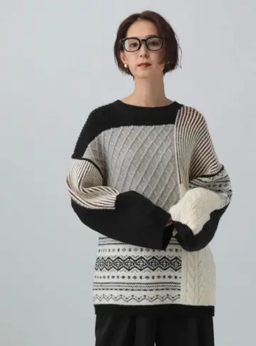 LEPSIM 5게이지 패치워크 풀오버