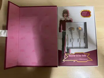 TIGER & BUNNY 버나비 하이 레졸루션 이어폰