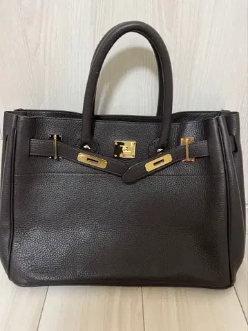 시타 파란티카 가죽 토트백