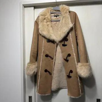 rienda 퍼 달린 더플 코트 M 사이즈 베이지