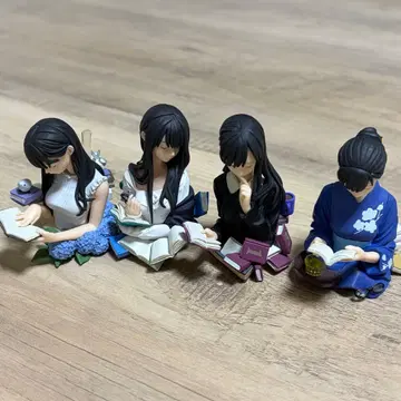 비브리아 고서당 사건수첩 시오리코 씨 표지화 흉상 컬렉션 전 4종 세트