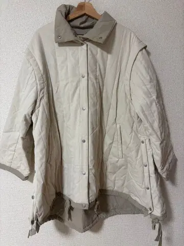 kastane 베이지 퀼팅 자켓