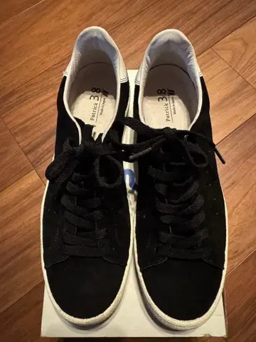 패트릭 펀치 블랙 스웨이드 스니커즈 38