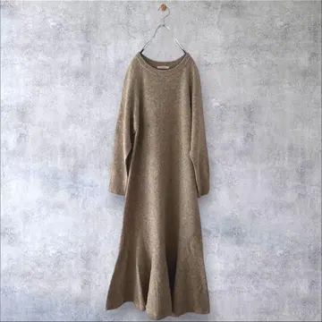 새상품급 저널 스탠다드 트라페즈 원피스