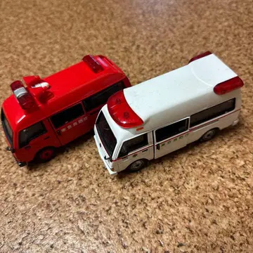 도쿄 소방청 구급차 소방차 미니카 Diapet