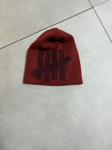 Undefeated 니트 모자 비니