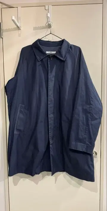 efilevol. 코트 네이비