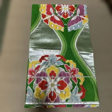 기모노 오비 화려한 꽃과 나비의 후쿠로 오비 성인식