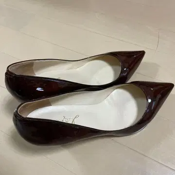 다크 브라운 에나멜 스틸레토 하이힐