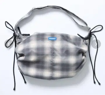 SEQUENZ 시크엔즈 숄더백