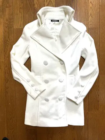 LIPSERVICE 코트 화이트