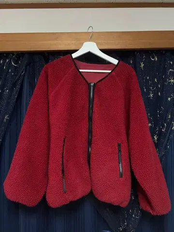 카스타네 보아 플리스 자켓 빨간색