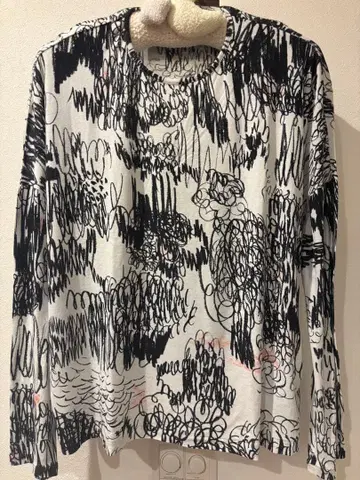 미나 페르호넨 cache-cache 긴팔 T셔츠 40 카슈카슈