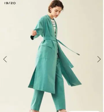 투모로우랜드 컬렉션 스프링 코트