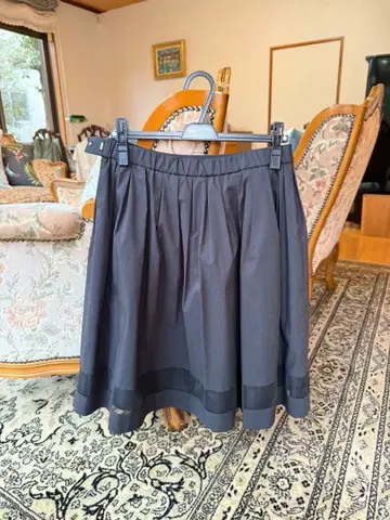 TO BE CHIC 스커트 44 무릎 기장